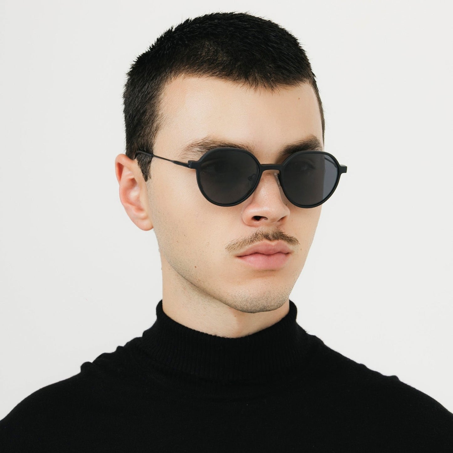 Arlo Black