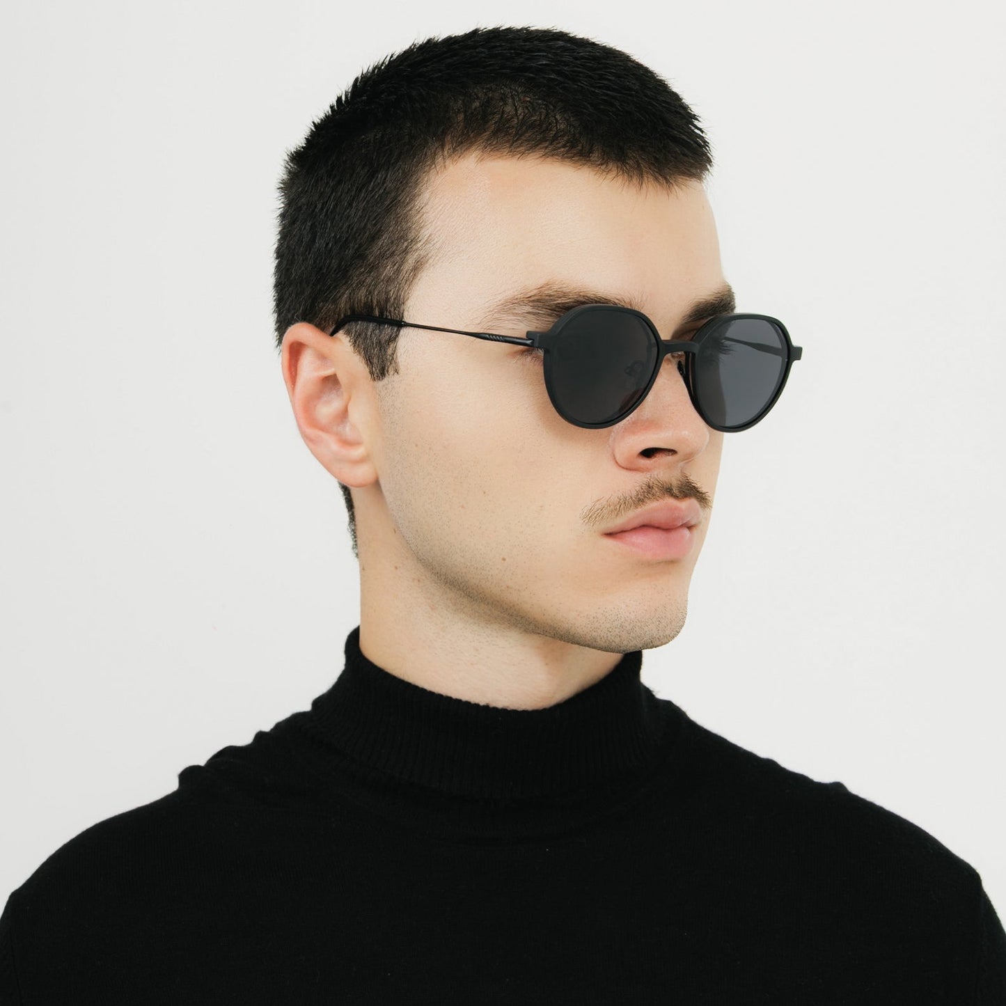 Arlo Black