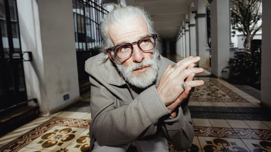 La Gran Diferencia Entre Lentes Progresivos Básicos y Progresivos con IA